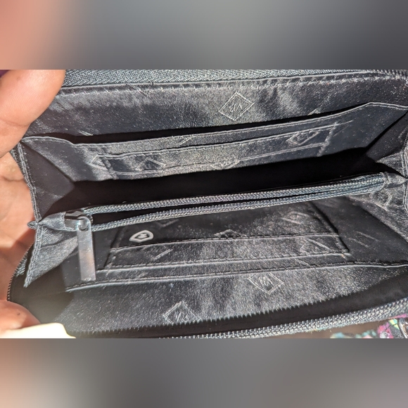 Vera Bradley Multicolor Floral Quilted Wallet - Picture 5 of 5